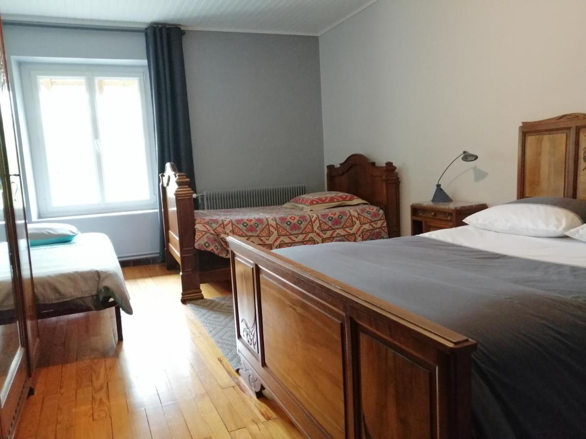 Flachères Balad'Ane Bed & Breakfast エクステリア 写真